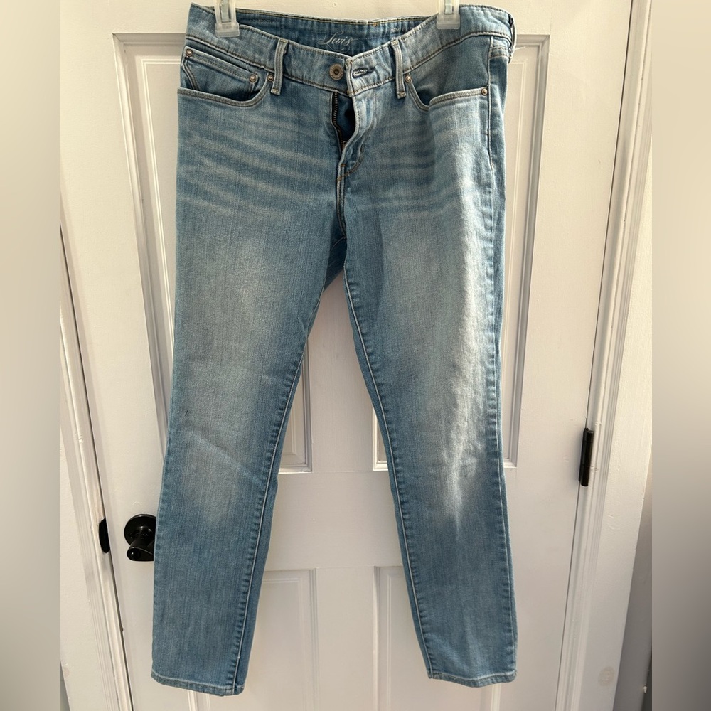 Classic Levi’s Demi curve skinny Jean